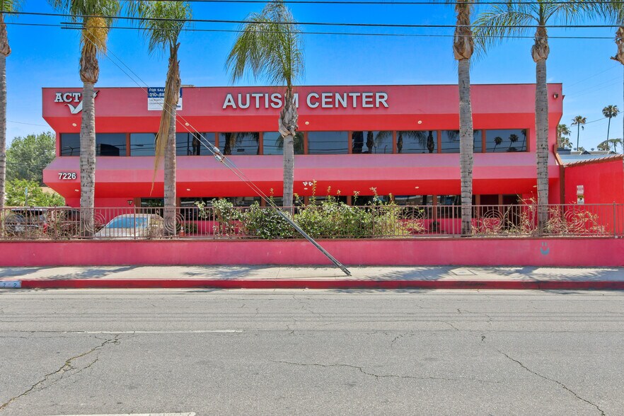 More Photos Of 7226 Sepulveda Blvd, Van Nuys Coworking Space