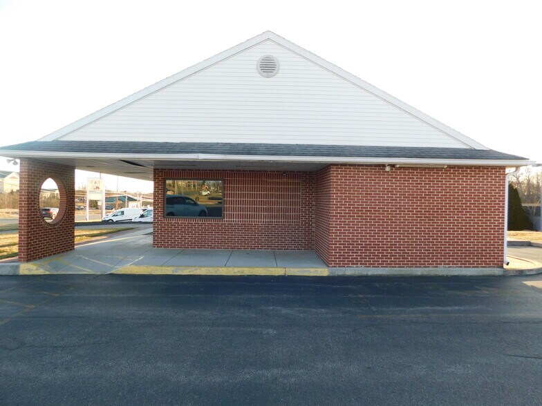 More Photos Of 1126 York Rd, Gettysburg General Retail For Sale