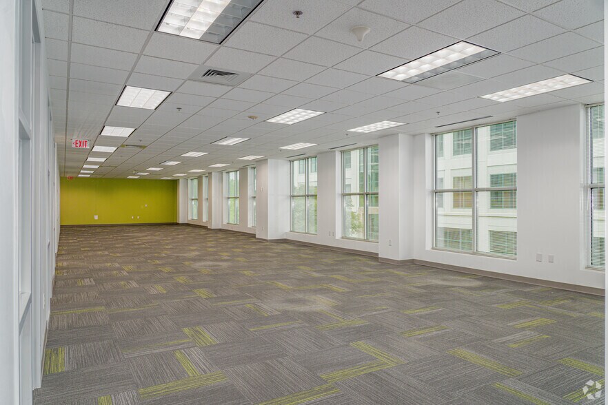 More Photos Of 8020 Arco Corporate Dr, Raleigh Unknown For Lease