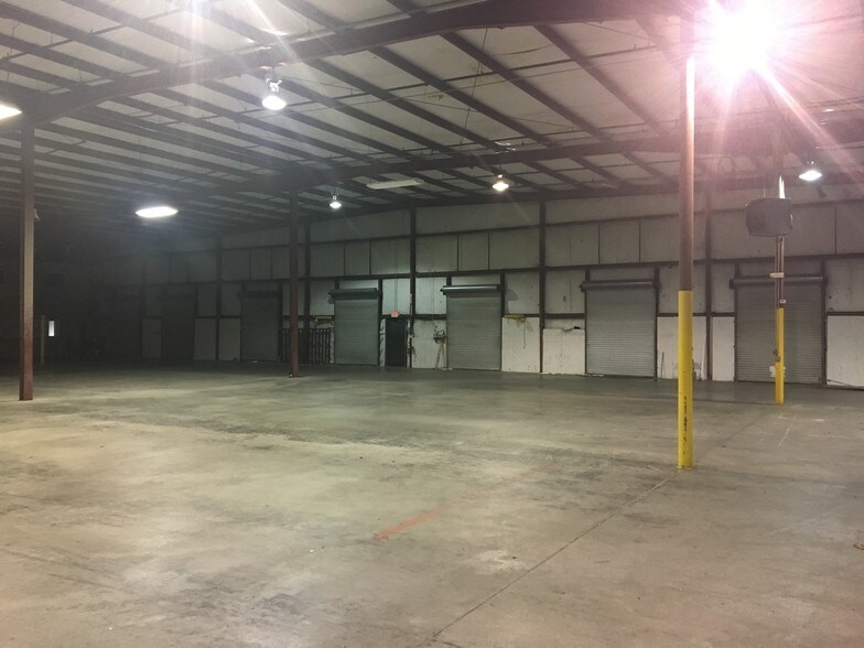 More Photos Of 420 Industrial Blvd, Baldwin Manufacturing For Sale