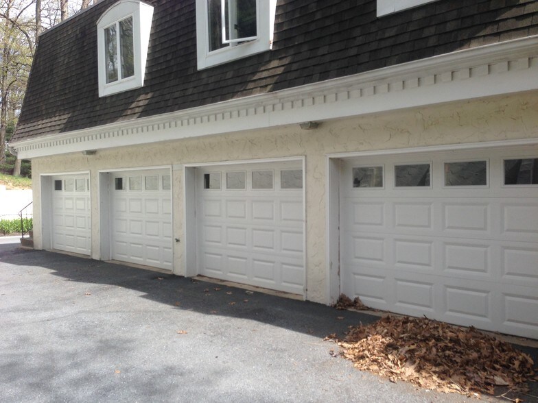 More Photos Of 1700 Mountainview Rd, Harrisburg Apartments For Sale