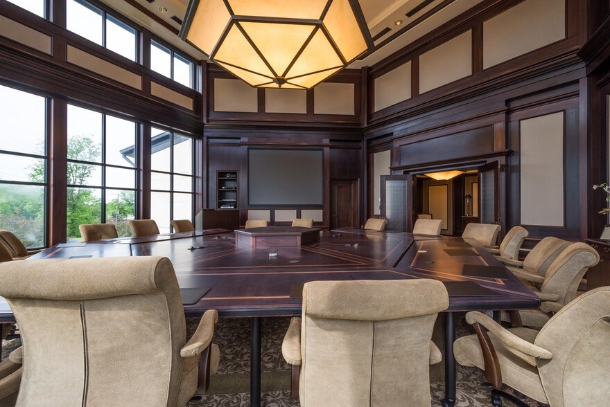 More Photos Of 1600 W Bloomfield Rd, Bloomington Medical For Sale