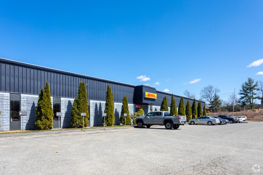 More Photos Of 9 Otis St, Westborough Light Manufacturing For Lease