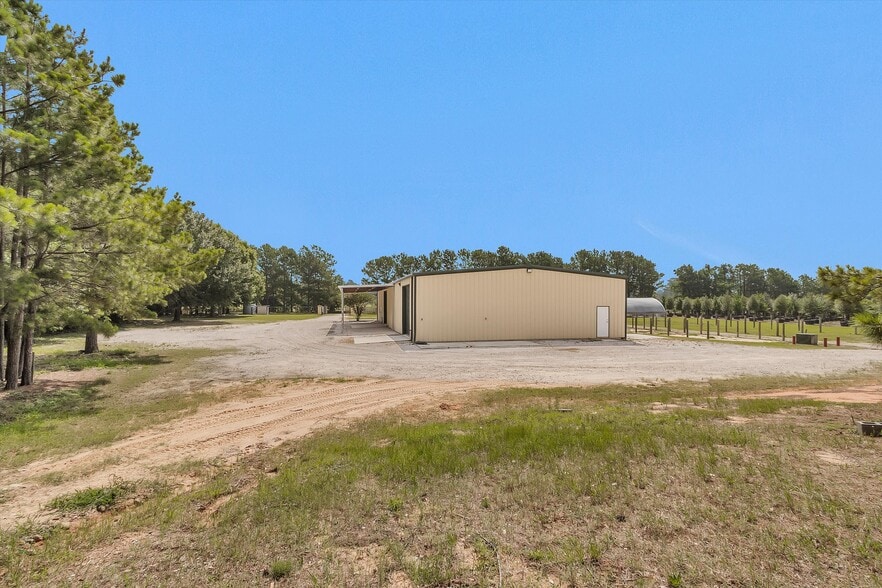 More Photos Of 12585 Rose Rd, Willis Warehouse For Sale