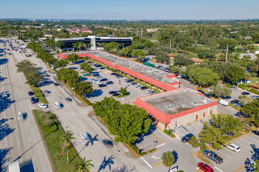 More Photos Of 214-268 S University Dr, Plantation Unknown For Lease