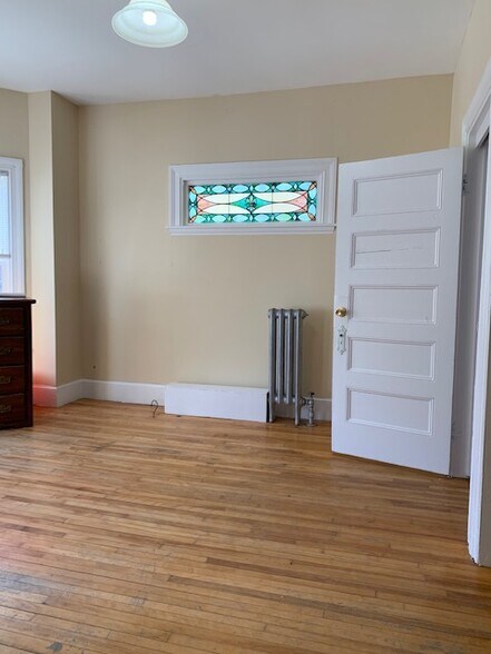 More Photos Of 75 Sherman St, Portland Apartments For Sale