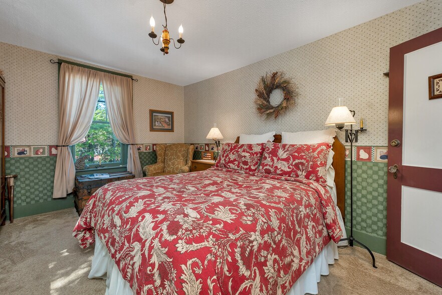 More Photos Of 404 US Route 302, Glen Hospitality For Sale