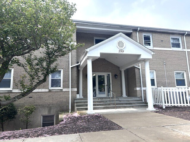 More Photos Of 295-299 Washington Ave, Hamden Medical For Lease