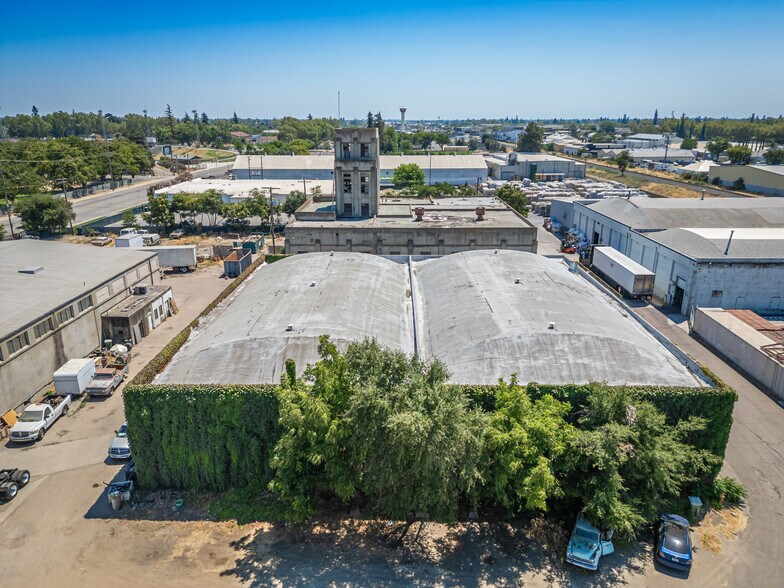 More Photos Of 701 N Stockton St, Lodi Manufacturing For Sale