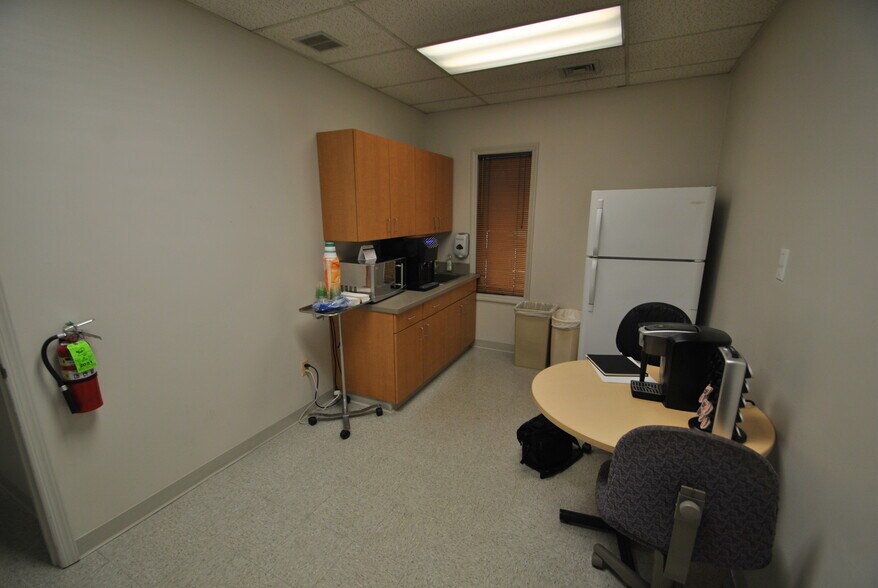 More Photos Of 223 Monmouth Rd, West Long Branch Medical For Lease