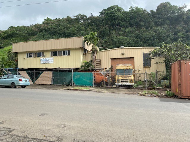 More Photos Of 96-1243 Waihona St, Pearl City Warehouse For Sale