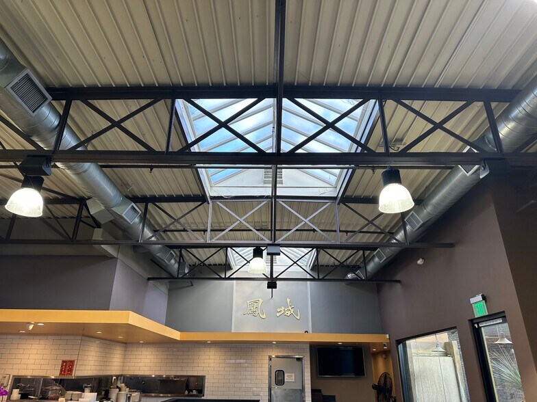 More Photos Of 9225 Las Tunas Dr, Temple City Storefront For Sale