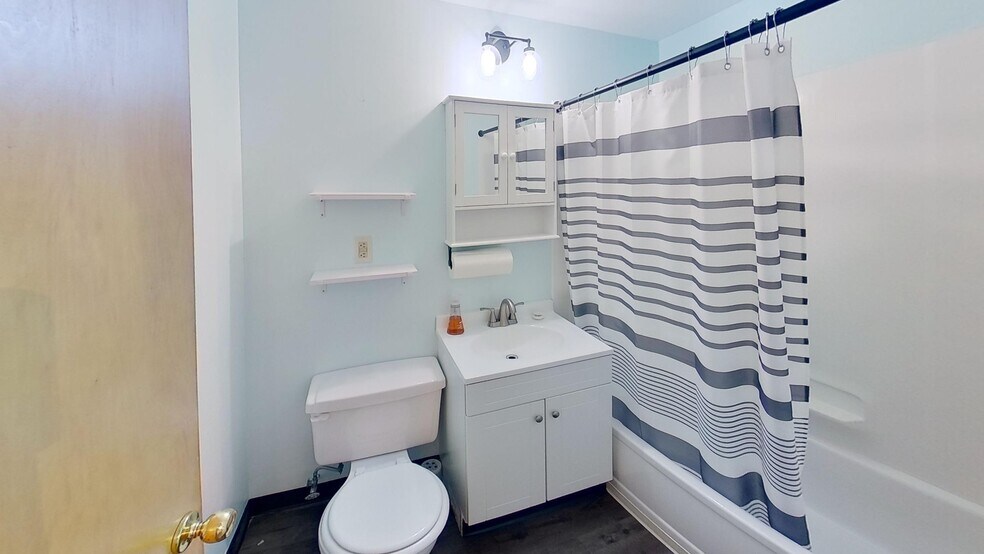 More Photos Of 129 S Sparks St, State College Medical For Lease