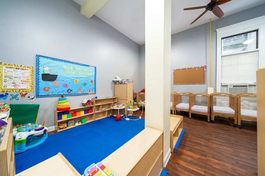 More Photos Of 1 Newark St, Hoboken Loft Creative Space For Lease