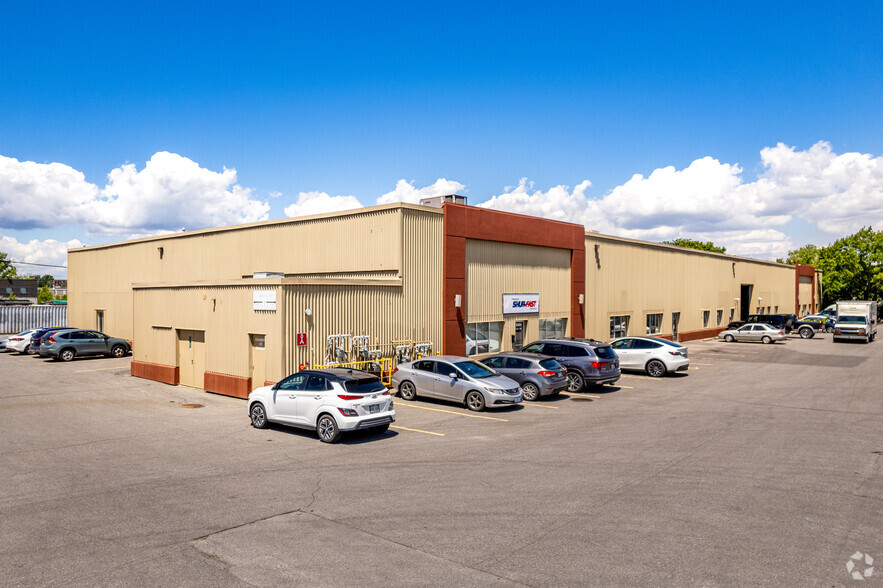 Primary Photo Of 9361-9391 Rue Wanklyn, Montréal Warehouse For Lease