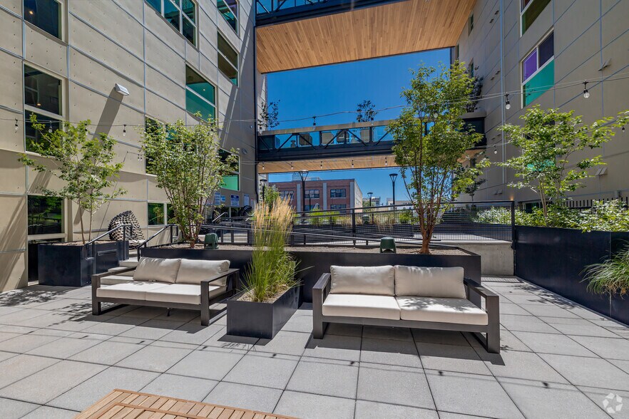 More Photos Of 360 W 200 S, Salt Lake City Apartments For Lease