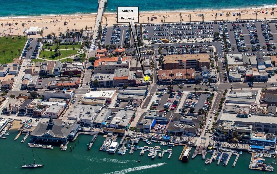 More Photos Of 701 E Balboa Blvd, Newport Beach Storefront Retail Residential For Lease