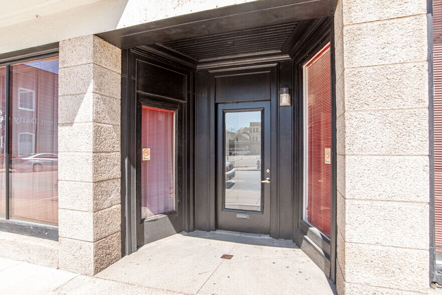 More Photos Of 4 Court St, Taunton Medical For Lease