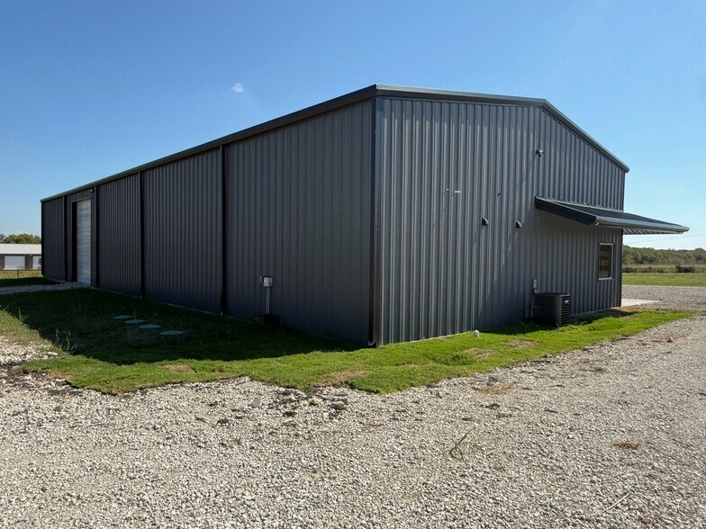 More Photos Of 1730 Smith Rd, Rockwall Warehouse For Lease