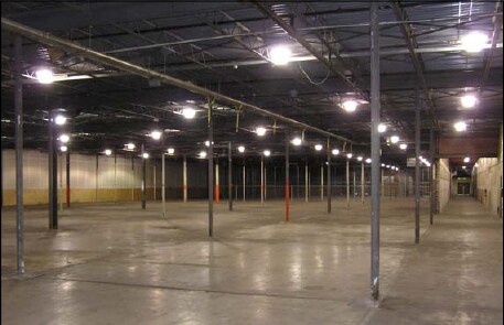 More Photos Of 3813-3817 N Santa Fe Ave, Oklahoma City Light Manufacturing For Lease