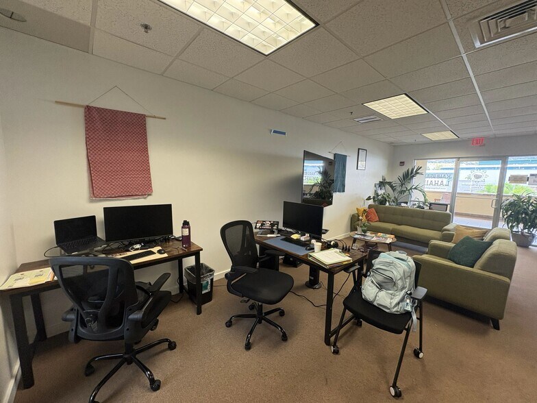 More Photos Of 40 Kupuohi St, Lahaina Medical For Sale