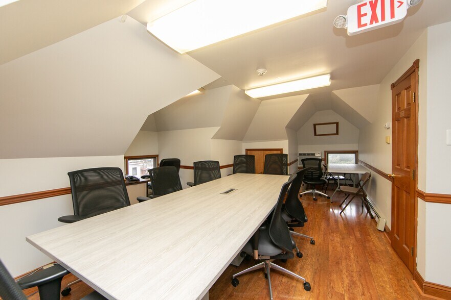 More Photos Of 318 White Horse Pike, Haddon Heights Medical For Sale