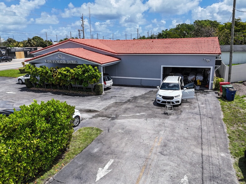 More Photos Of 315 Pembroke Rd, Hallandale Funeral Home For Sale