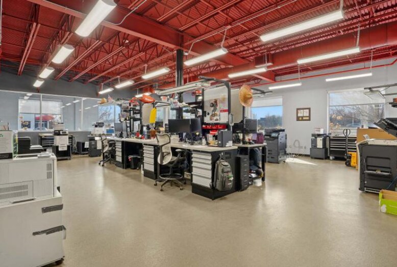 More Photos Of 13860 W Boulton Blvd, Lake Forest Warehouse For Sale