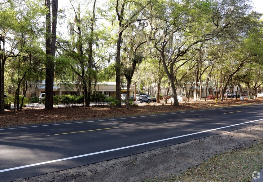 More Photos Of 140 Beach City Rd, Hilton Head Island Flex For Lease