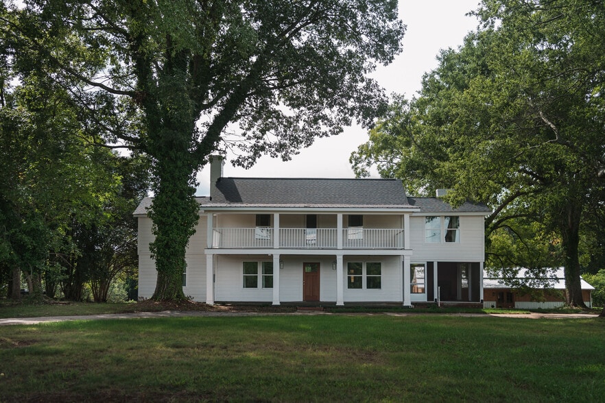 Primary Photo Of 10049 Old White Horse Rd, Greenville Specialty For Sale