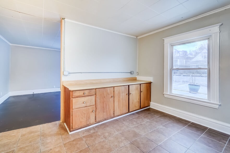 More Photos Of 1132 Monroe Ave, Rochester Freestanding For Sale