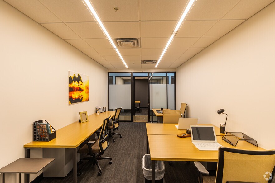 More Photos Of 1806 Summit Ave, Richmond Coworking Space