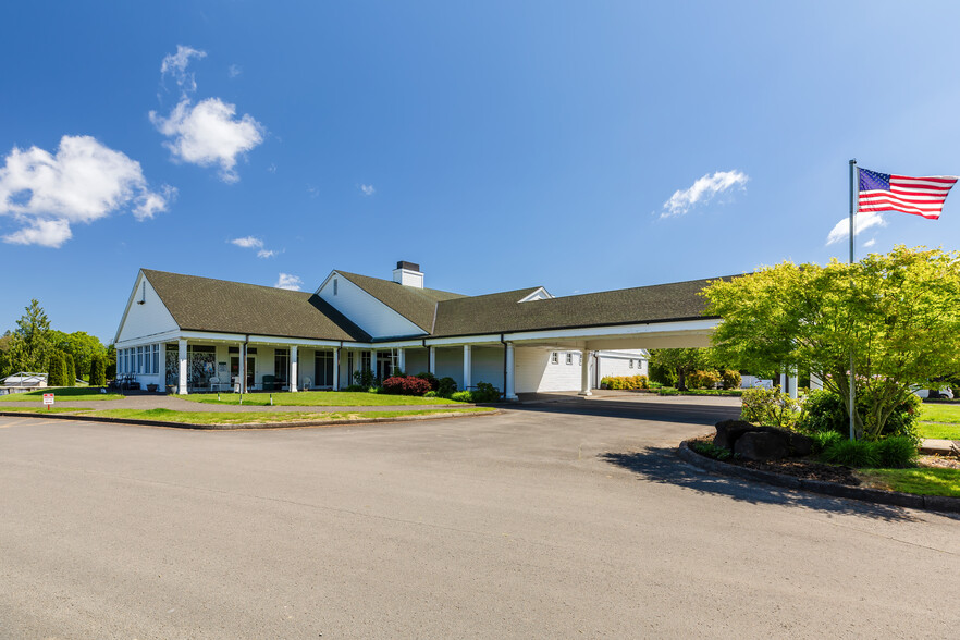 Primary Photo Of 5200 SW Rood Bridge Rd, Hillsboro Golf Course Driving Range For Sale