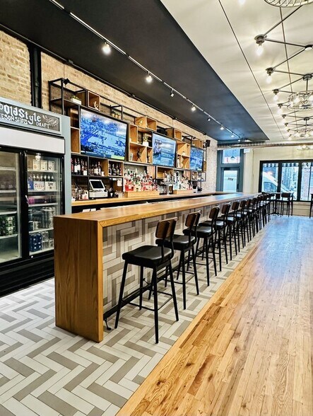 More Photos Of 1610 W North Ave, Chicago Storefront Retail Residential For Sale