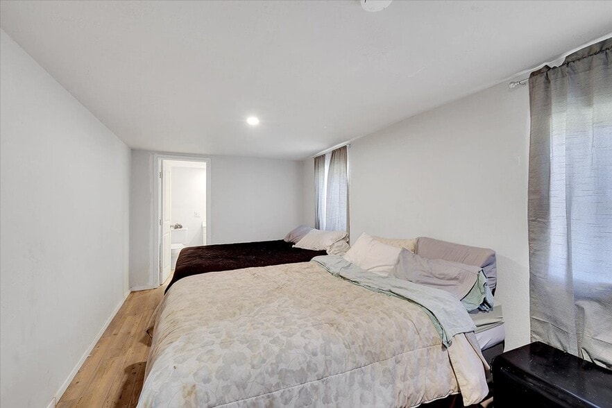 More Photos Of 18123 Joy Cir, Challenge Manufactured Housing Mobile Home Park For Sale