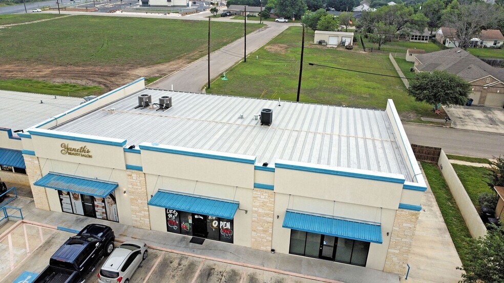 More Photos Of 1071 E TX-46 Hwy, New Braunfels Storefront Retail Office For Lease