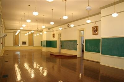 More Photos Of 701-709 N Chestnut St, Dresden Office For Lease