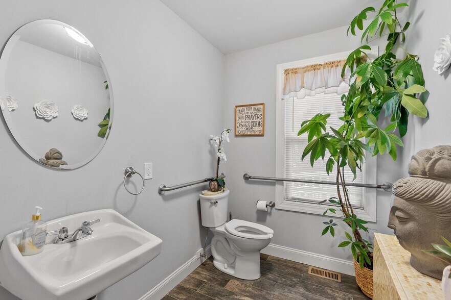 More Photos Of 22 Goddard St, Southbridge Apartments For Sale