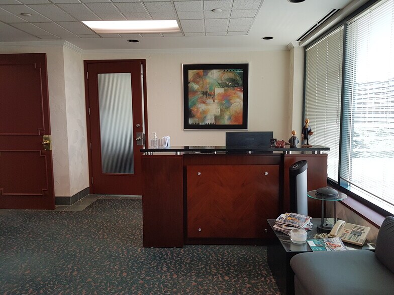 More Photos Of 3100 Steeles Ave W, Vaughan Medical For Lease