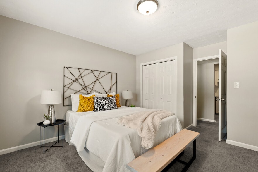 More Photos Of 1701 Hawthorne Ave, College Park Apartments For Sale