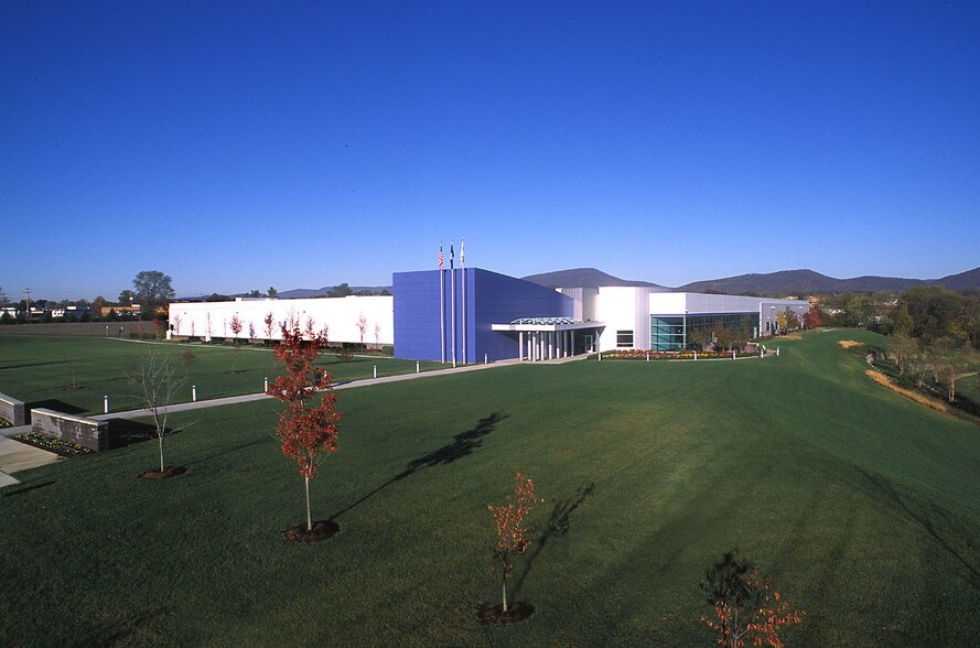 More Photos Of 2797 Frontage Rd NW, Roanoke Manufacturing For Sale