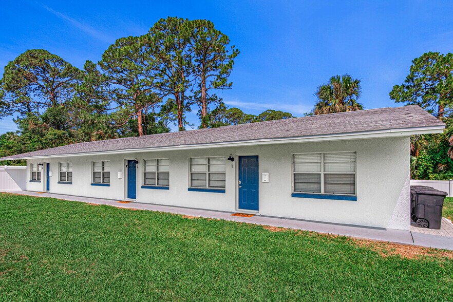 More Photos Of 5070 Orange Blvd, Port Orange Specialty For Sale