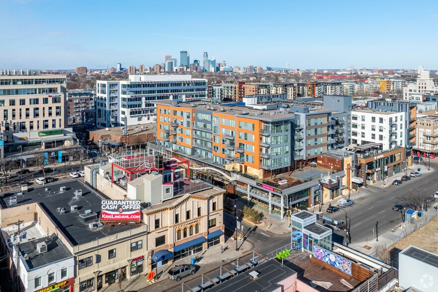 More Photos Of 1402 W Lake St, Minneapolis Restaurant For Sale