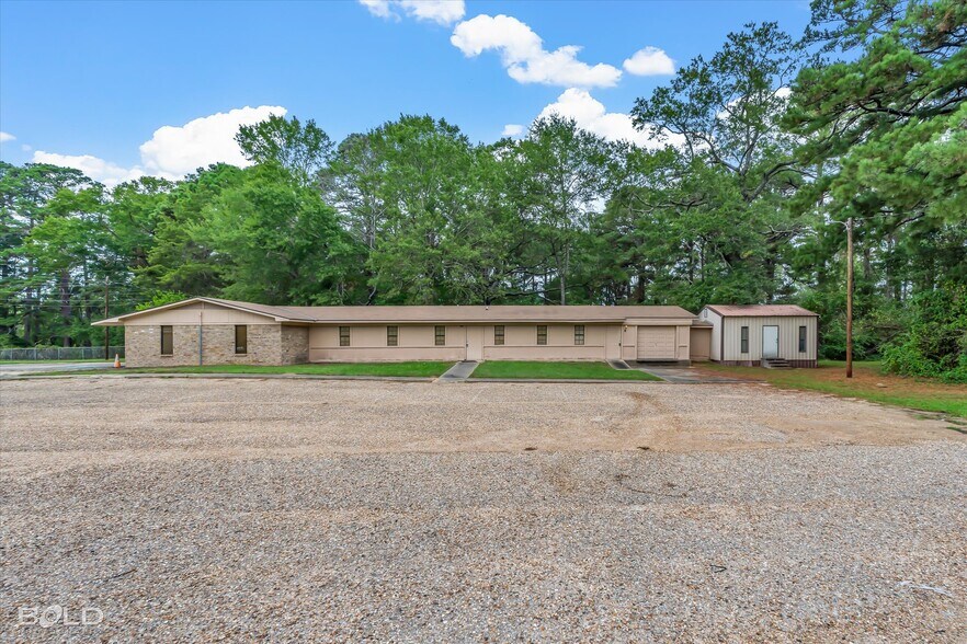 More Photos Of 523 Oxford Rd, Mansfield Office For Sale