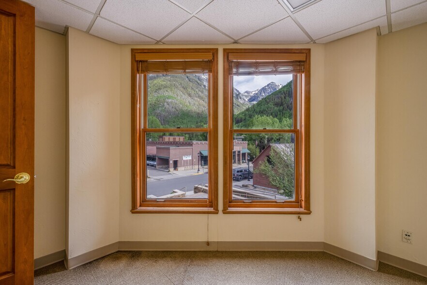 More Photos Of 238 E Colorado Ave, Telluride Office For Sale