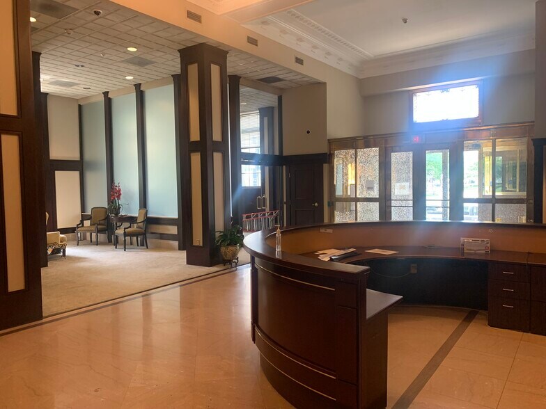 More Photos Of 48-50 W Chestnut St, Lancaster Office For Lease