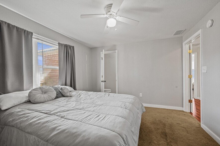 More Photos Of 9225 N Palafox St, Pensacola Office Residential For Sale