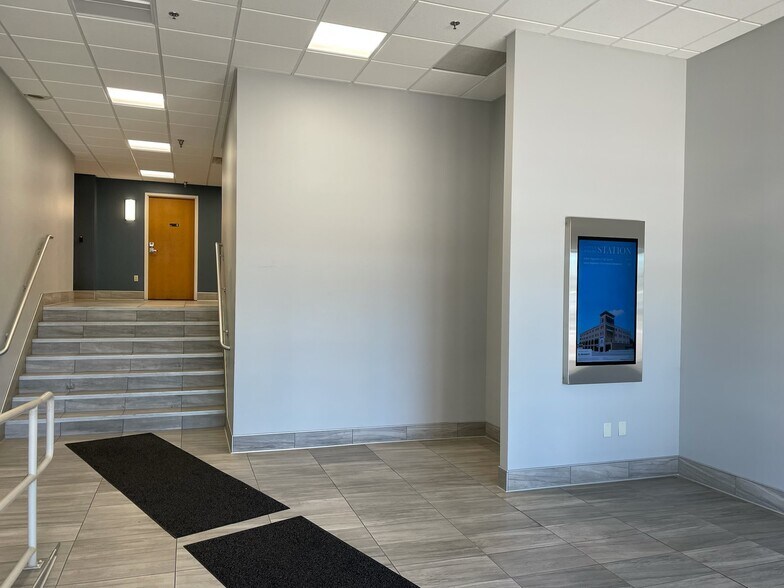 More Photos Of 300 N Dr Martin Luther King Jr Blvd, South Bend Office For Lease