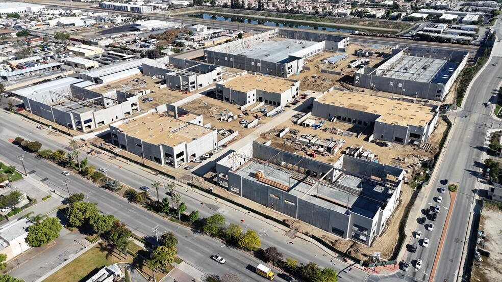 More Photos Of 4486 Mission Blvd, Montclair Warehouse For Sale