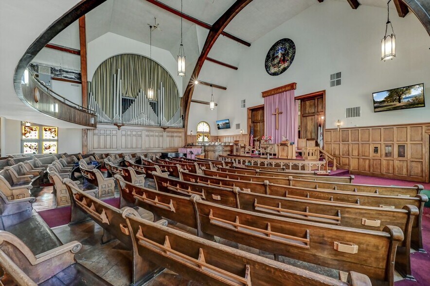 More Photos Of 720 Delaware St, Scranton Religious Facility For Sale